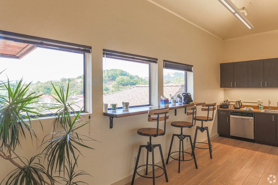 Golden Gate Recovery: Client breakroom and window counter with views of the Marin County hills